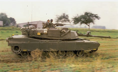 M1IP «Abrams» во время
операции «Certain Challenge»
в 1988 г.